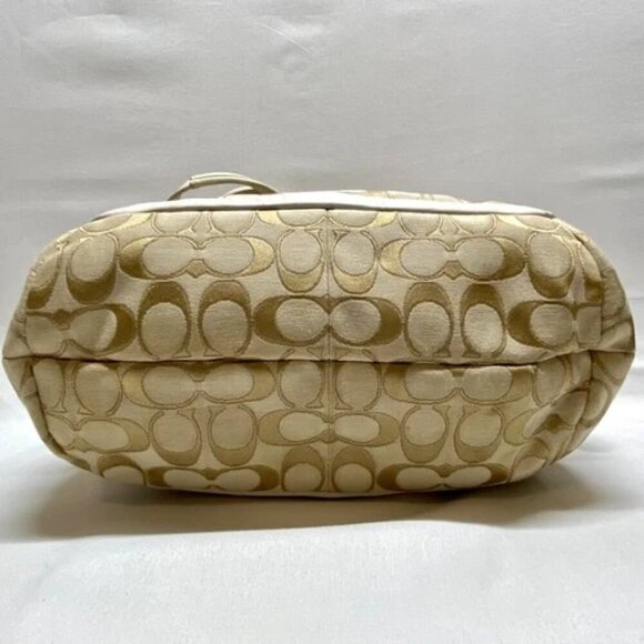 Coach Cricket 13604 Cream Tan Signature Shoulder Bag Purse Leather Trim TurnLock - Picture 6 of 15
